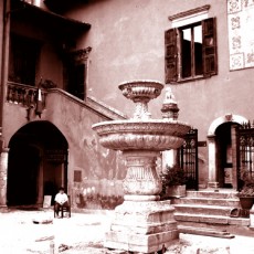 Pettorano sul Gizio, piazza Zannelli